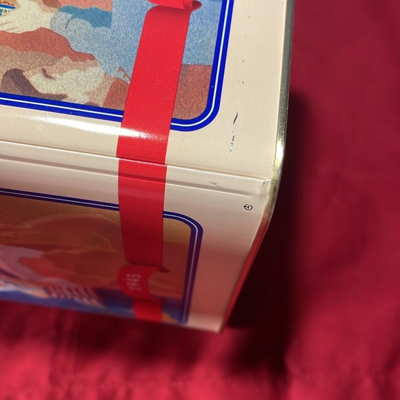 1993 Cracker Jack Box and contents - Picture 7 of 7